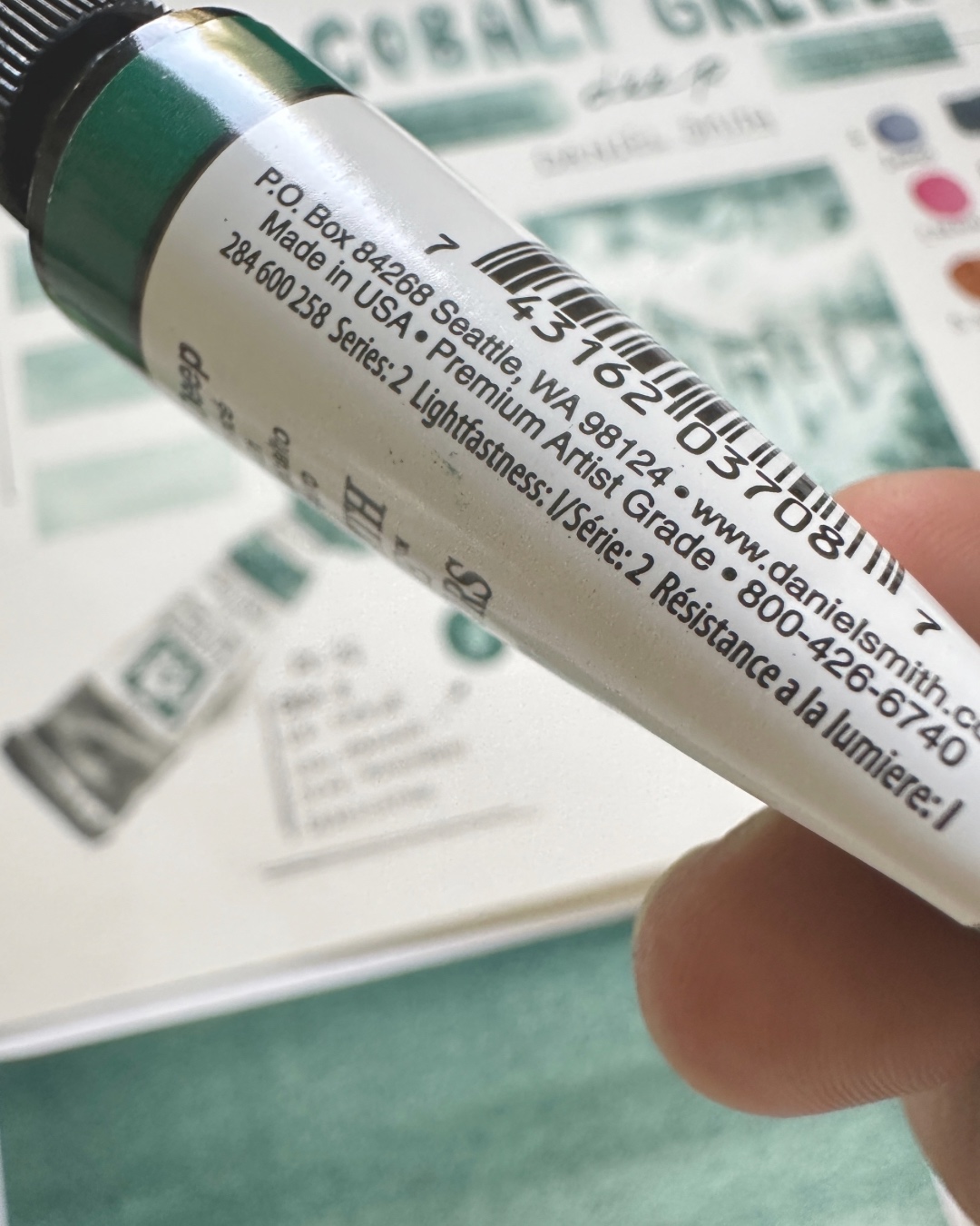 Spotlight on Cobalt Green Deep – A Study by Martha Gómez-Silva-9