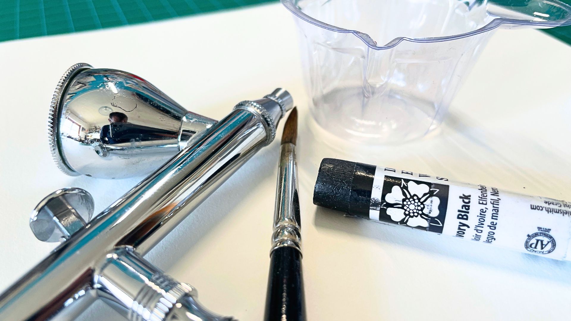 Airbrushing with DANIEL SMITH Watercolors