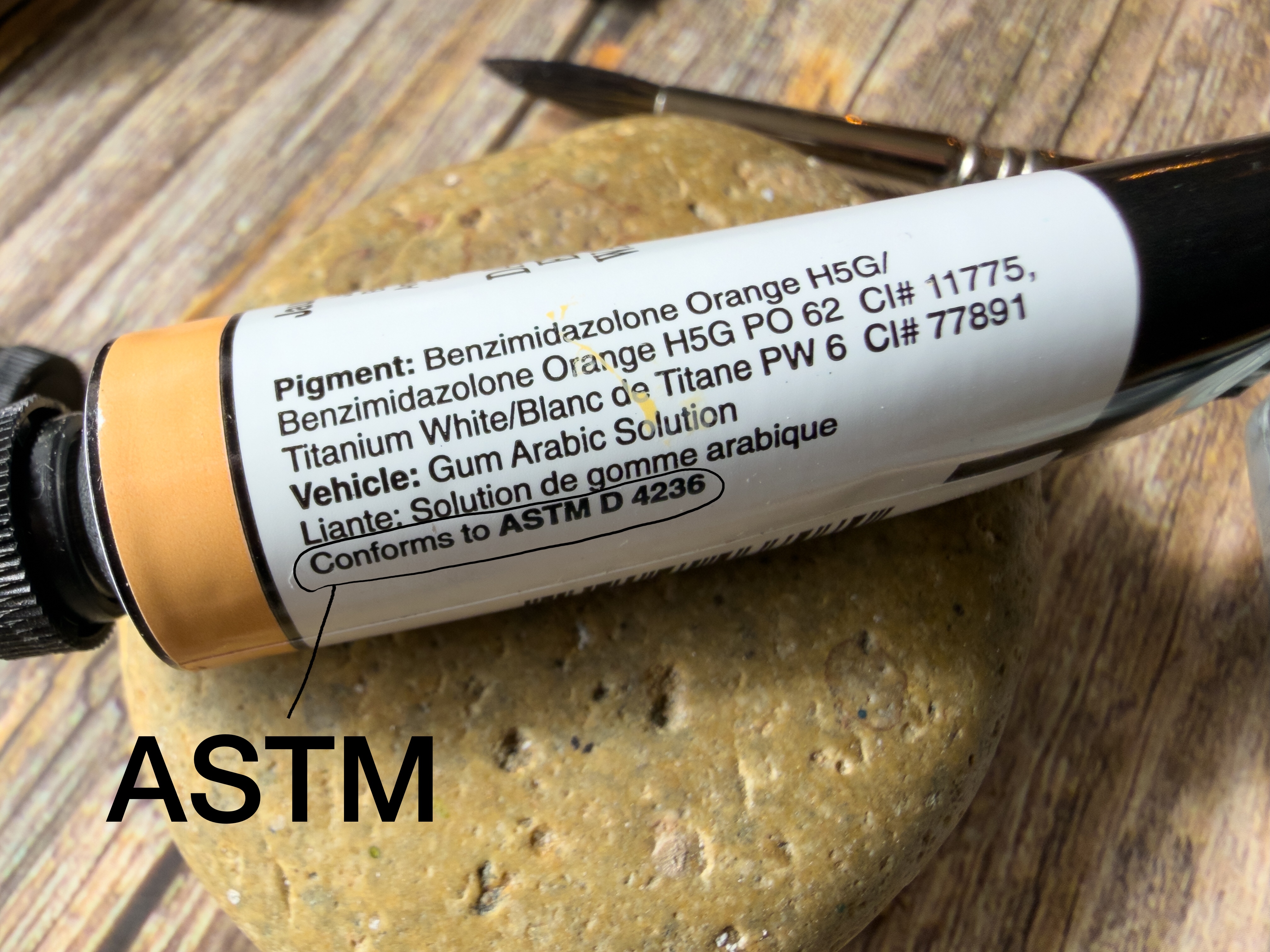 How To Read a DANIEL SMITH Paint Tube-27