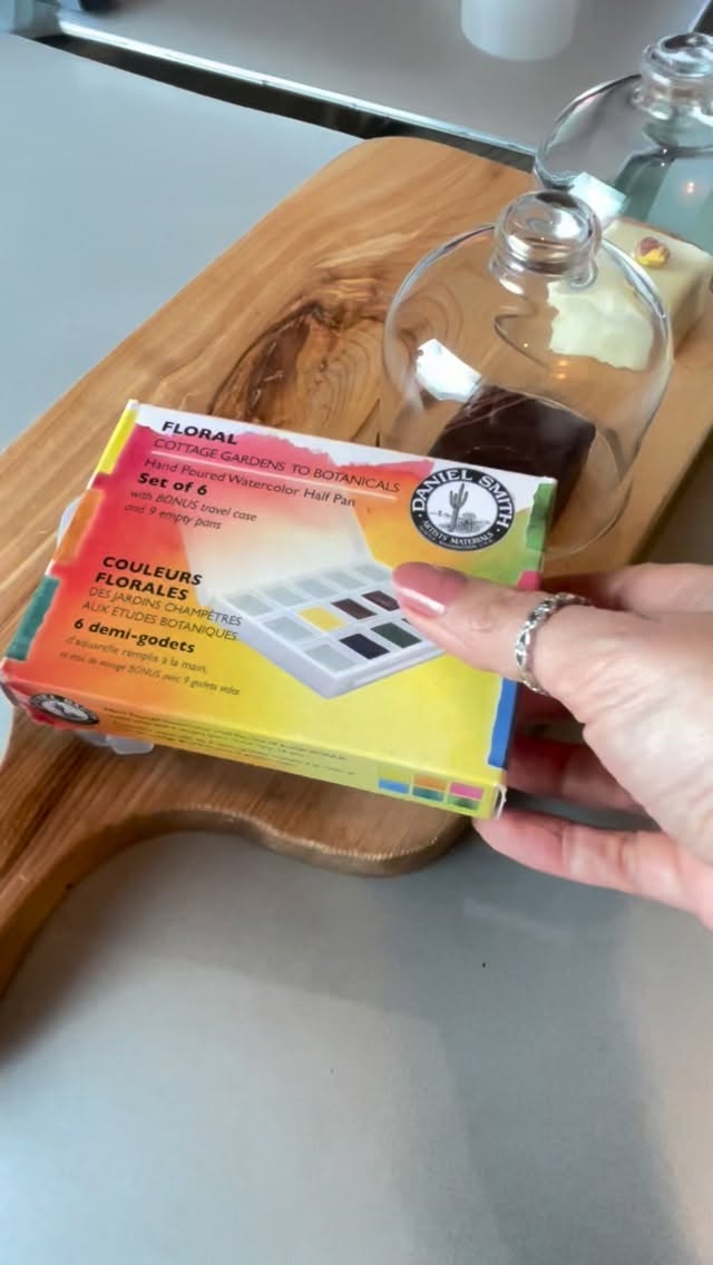 It’s Friday Fun Takeover by Brand Ambassador Alison Pinto @alisonpintoartFlower FlowColors used: Quinacridone Rose, New Gamboge, Phthalo Blue (Green Shade), Quinacridone Gold, Ultramarine Turquoise, and Opera PinkIntuitive painting in the moment, is just that much more expressive! Letting the colors flow and mix on the paper, somehow makes the painting feel near effortless. The colors used here are from the Floral set (Cottage Gardens to Botanicals) and I’ve taken the liberty to add in some of my favs to the empty pans provided in the set too! Effective little set for a floral painter!Friday Fun is about just doing a little sketch, having fun with it. The mindfulness of a little doodling session quiets the mind, while the fact that its “just a quick sketch” sets you free from the pressure of results and lets you simply enjoy the process! The exercise might amount to nothing other than relax you, but the fun of playing might just surprise you!!”- Alison Pinto Key to Alison’s process “…I wet the surface with clear water, sometimes randomly, and drop in juicy paint and enjoy watching it burst across the dampened surface. I love working wet-into-wet because that’s when you see the pigments play best.” - Alison Pinto Try it and share your experience with us, # hashtag us :)#danielsmith  #danielsmithartistmaterials #danielsmithwatercolors #watercolor